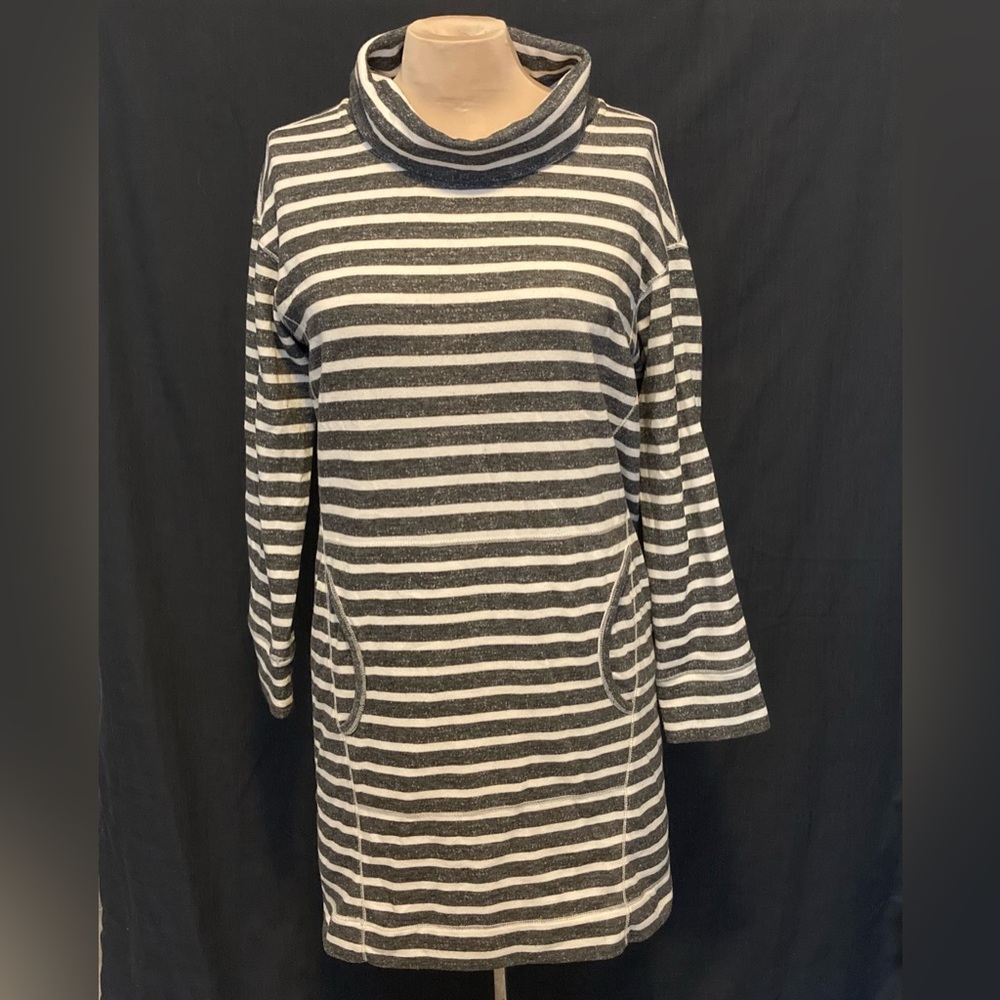 Max Studio [Weekend] Grey and White‎ Striped Long Sleeve Cowl Neck Tunic Dress